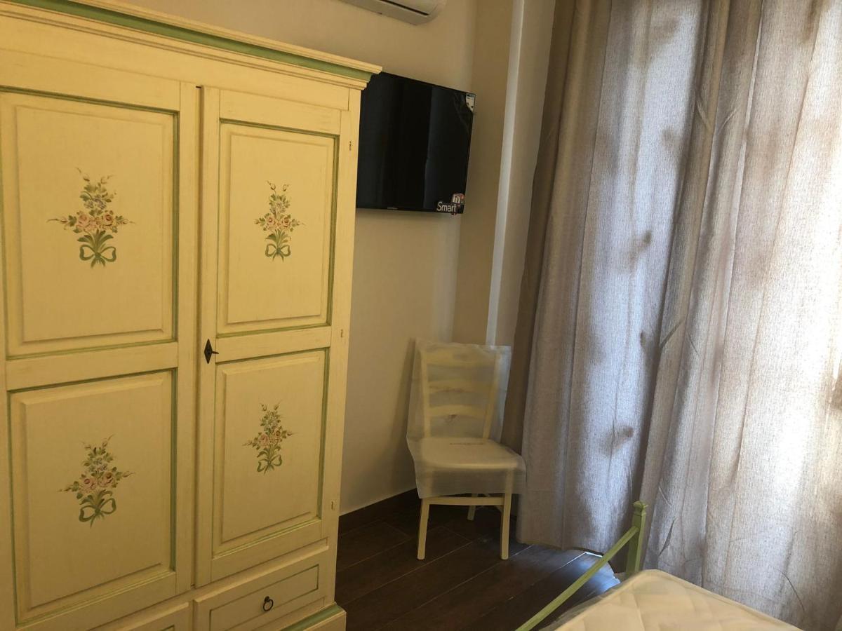 Via Cagliari Lägenhet Catanzaro Exteriör bild